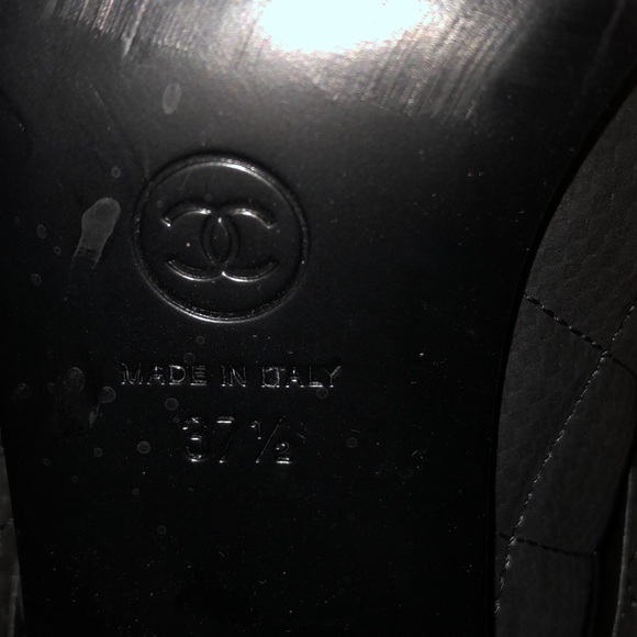 Chanel quilted booties - Picture 7 of 7